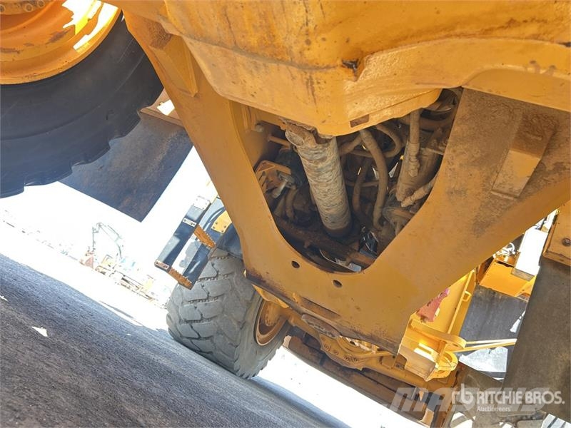 Volvo L180G Wheel Loader Utovarivači na kotačima