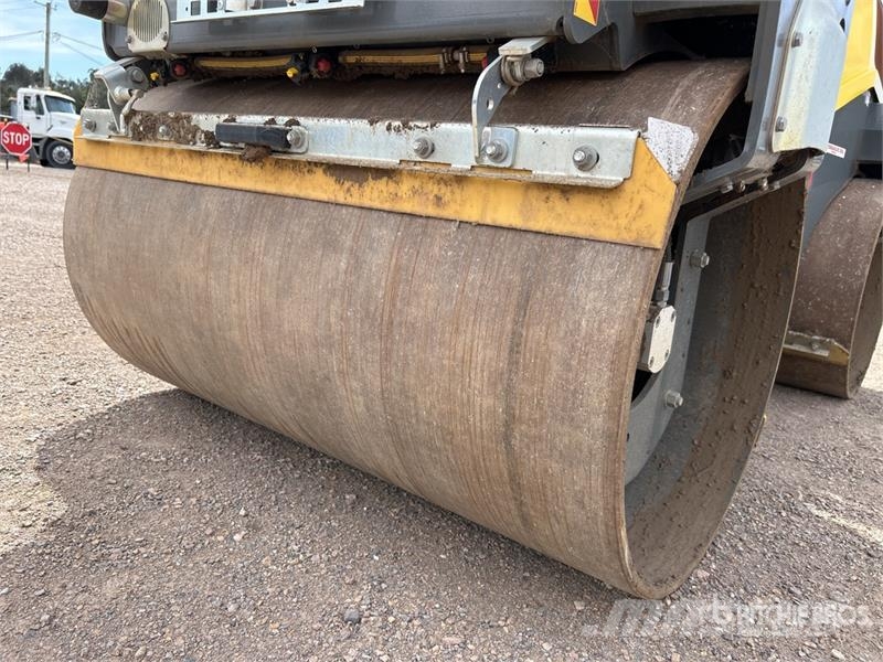 Wacker Neuson RD27-120 Tandemrullid