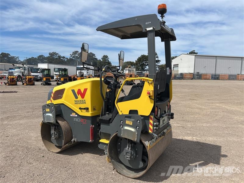 Wacker Neuson RD27-120 Tandemrullid