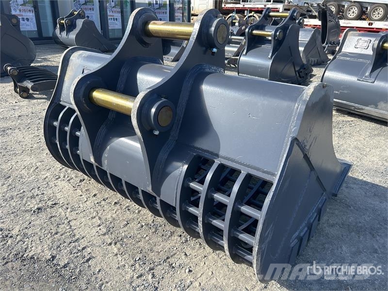 Warrior WBCS20-025 1550 mm Q/C Skeleton Excavator Bucket - Buckets