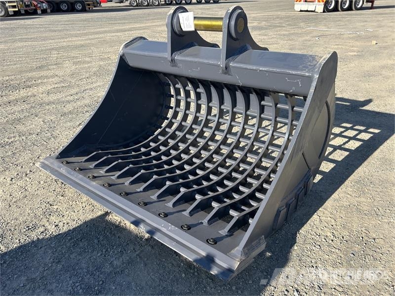Warrior WBCS20-025 1550 mm Q/C Skeleton Excavator Bucket - Buckets