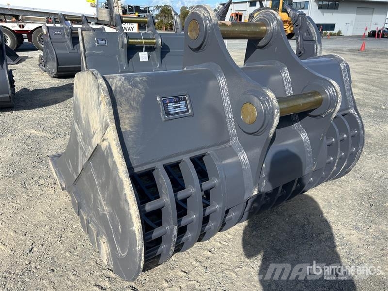 Warrior WBCS20-025 1550 mm Q/C Skeleton Excavator Bucket - Buckets