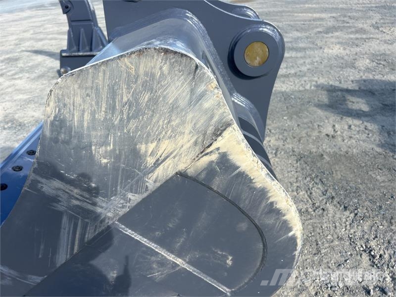 Warrior WBCS20-025 1550 mm Q/C Skeleton Excavator Bucket - Buckets