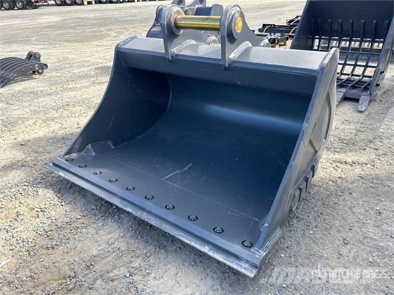 Warrior WBMC20-1500 1550 mm Q/C Cleanup Excavator Bucket - Buckets