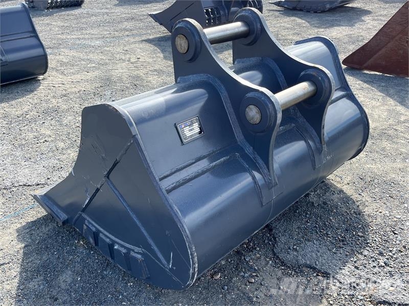 Warrior WBMC20-1500 59 in Cleanup Excavator Bucket - Fits Kausi