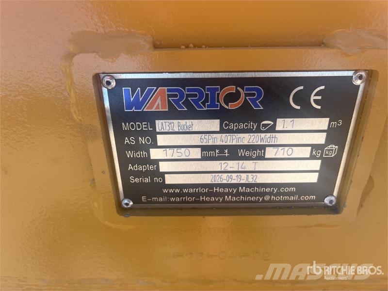 Warrior WBMCC12-1750 70 in Q/C Cleanup Excavator Bucket - Кофи