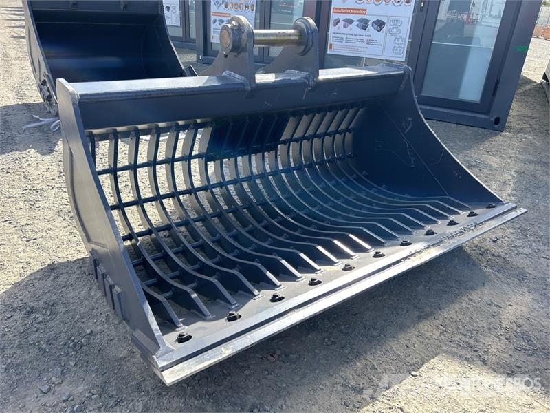 Warrior WBMCS12-1700 1700 mm Q/C Skeleton Excavator Bucket Buckets