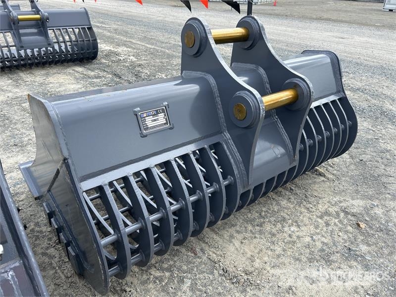 Warrior WBMCS12-1700 67 in Q/C Skeleton Excavator Bucket - Kašike / Korpe