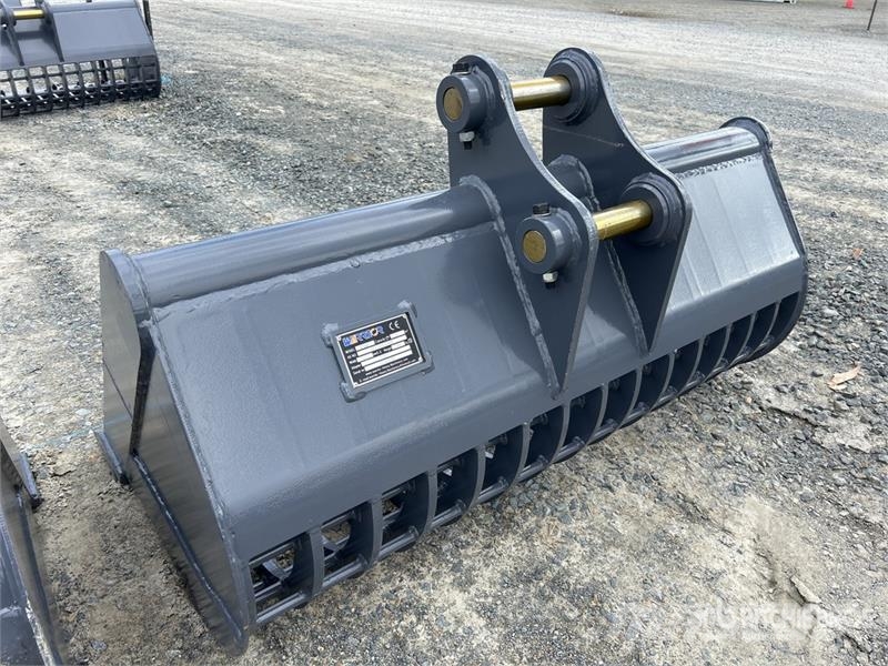 Warrior WBMCS5-060 52 in Q/C Cleanup Excavator Bucket - Fi Kašike / Korpe