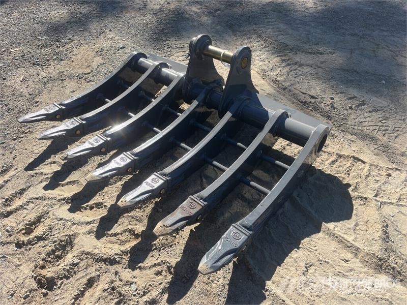 Warrior WBR05-1000 1000 mm Excavator Rake - Fits 5 - 6 ton مكابس وميبسات التبن