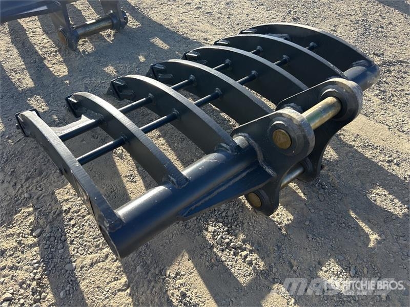 Warrior WBR05-1000 1000 mm Q/C Excavator Rake - Fits 5 - 6 مكابس وميبسات التبن