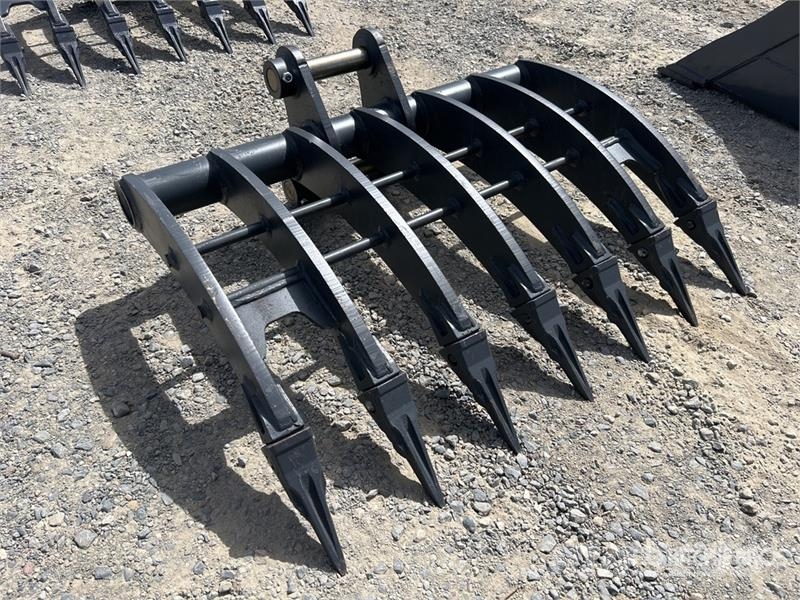 Warrior WBR05-1000 1000 mm Q/C Excavator Rake - Fits 5 - 6 Okretači i sakupljači sena