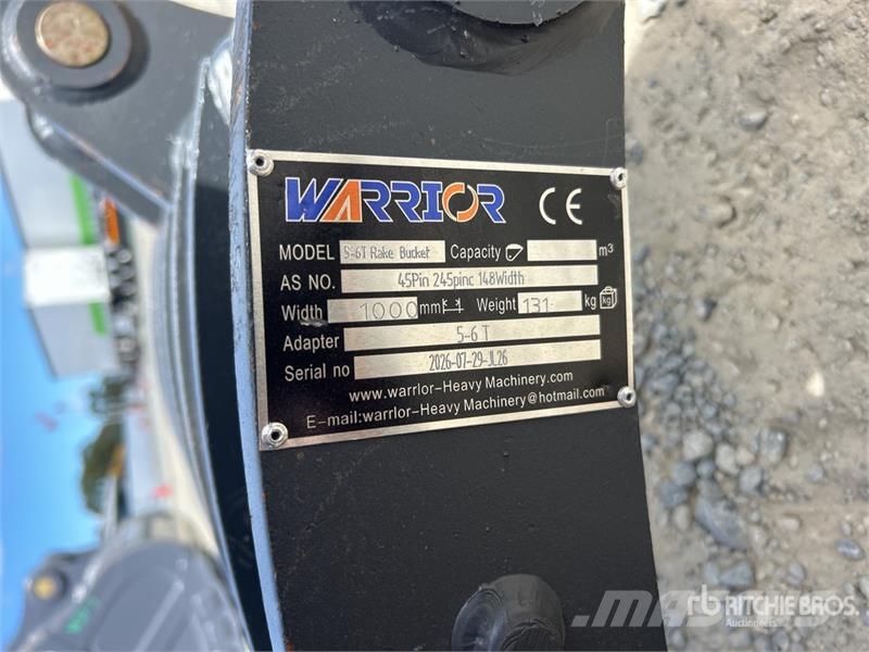 Warrior WBR05-1000 1000 mm Q/C Excavator Rake - Fits 5 - 6 Okretači i sakupljači sena