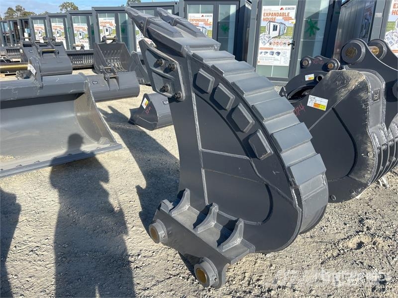 Warrior WBR20-300 300 mm Q/C Digging Excavator Bucket - Fi Kovalar