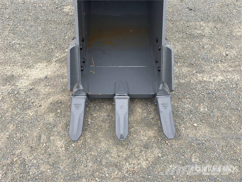 Warrior WBR20-680 26 in Digging Excavator Bucket - Fits 20 دلاء