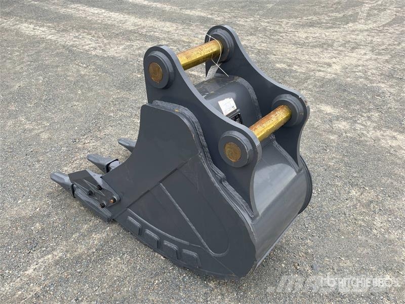 Warrior WBR20-680 26 in Digging Excavator Bucket - Fits 20 دلاء