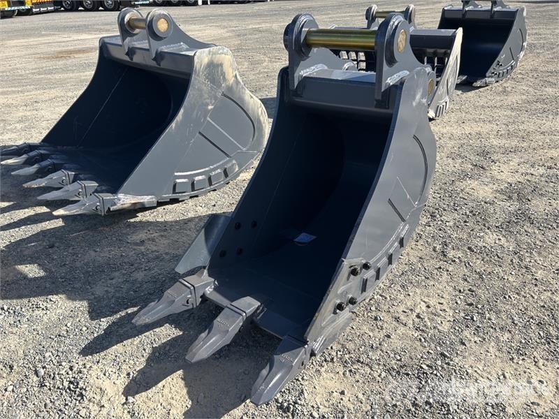 Warrior WBR20-680 680 mm Q/C Digging Excavator Bucket - Fi Buckets