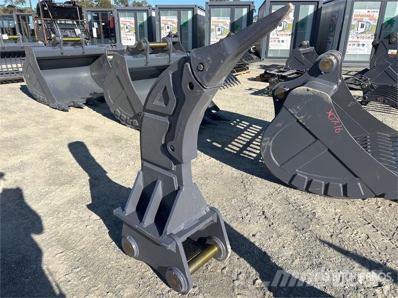 Warrior WR12-014 Q/C Excavator Ripper - Fits 12 Ton (Unuse Scarifiers