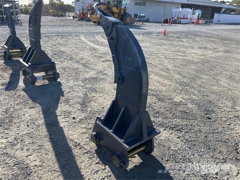 Warrior WR12-014 Q/C Excavator Ripper - Fits 12 Ton (Unuse Scarifiers