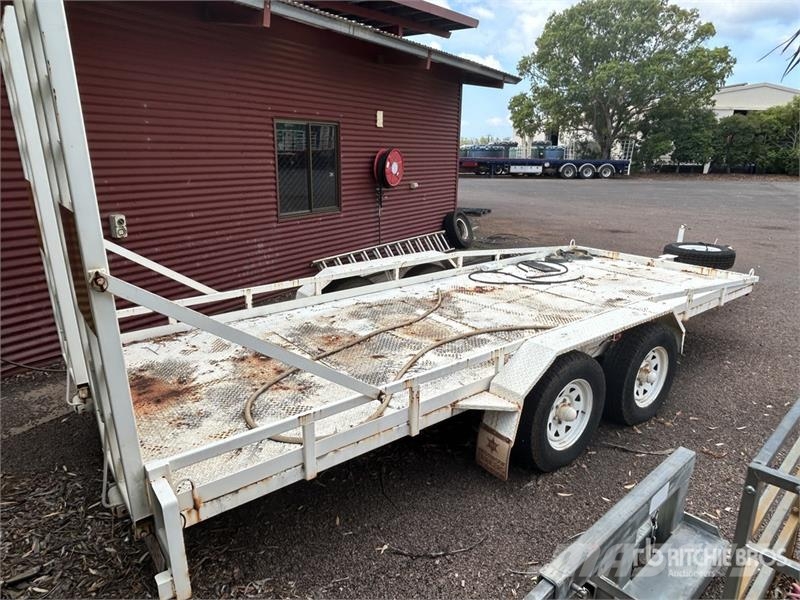  Westbrook Trailers 4.5 m Bogie/A Equipment Trailer مقطورات مركبات نقل
