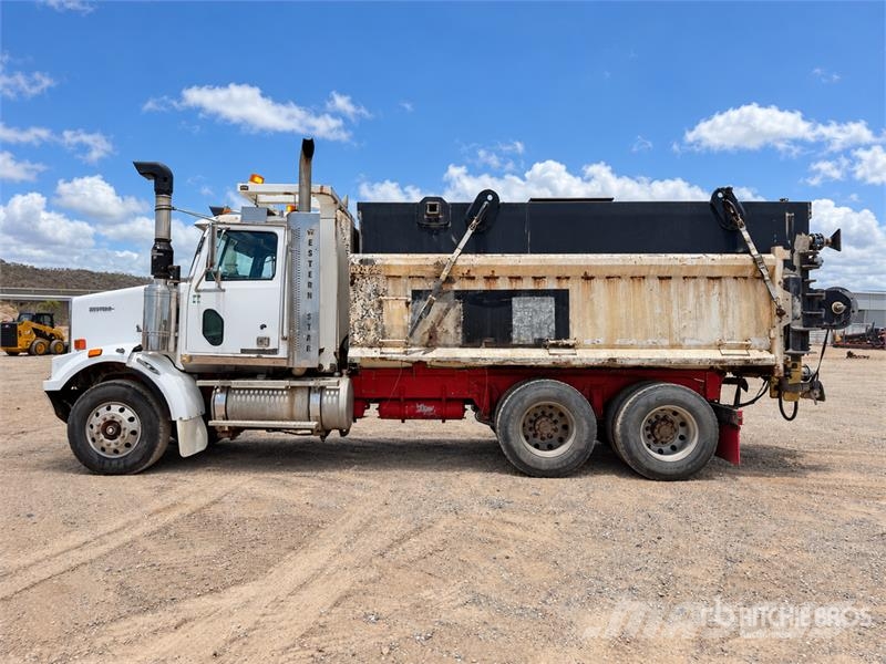 Western Star 4800FX 13000 L 6x4 Slip In Tipping Water Truck Cisterny na vodu
