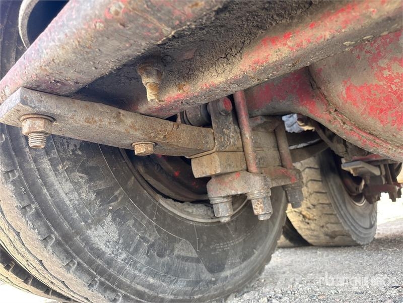 Western Star 4800FX 13000 L 6x4 Slip In Tipping Water Truck Cisterny na vodu