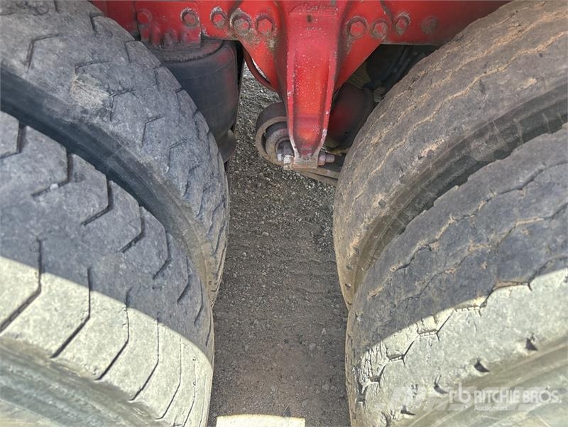 Western Star 4800FX 13000 L 6x4 Slip In Tipping Water Truck Cisterny na vodu