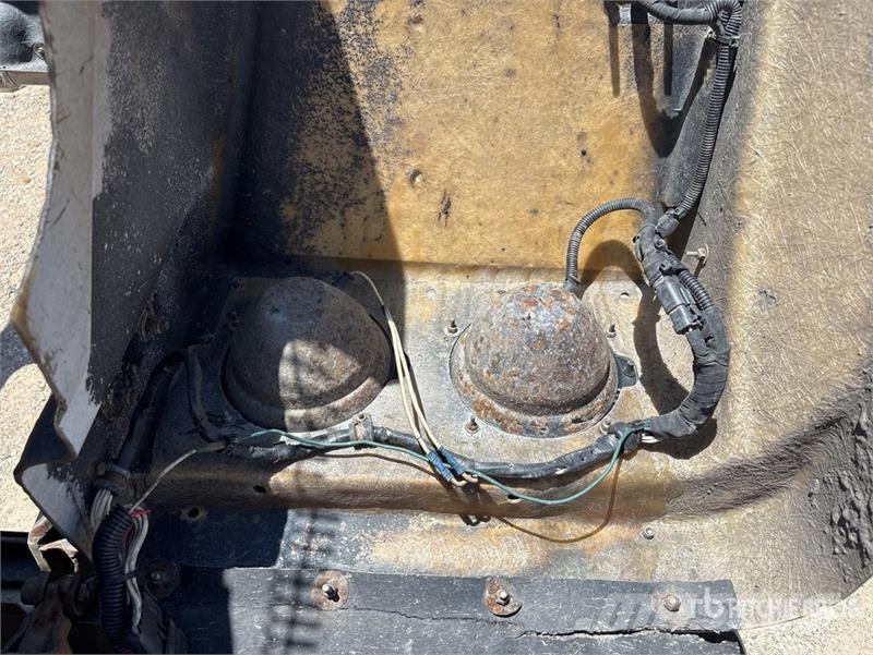Western Star 4800FX 13000 L 6x4 Slip In Tipping Water Truck Cisterny na vodu