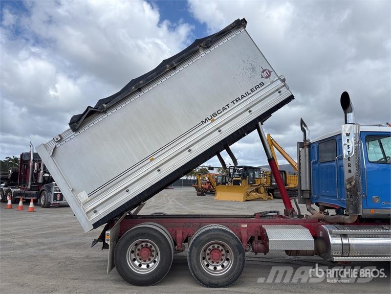 Western Star 4800FX 6x4 T/A Dump Truck Tipper trucks