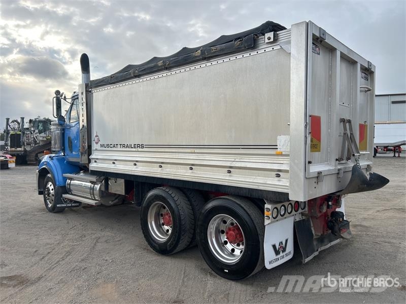 Western Star 4800FX 6x4 T/A Dump Truck Camion benne