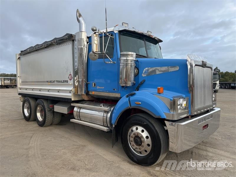 Western Star 4800FX 6x4 T/A Dump Truck Camion benne