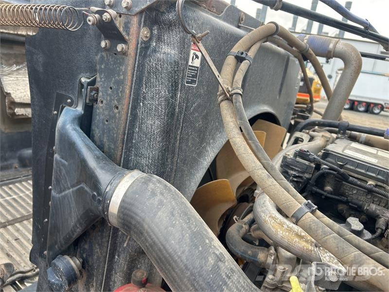 Western Star 4800FX 6x4 T/A Dump Truck Camion benne