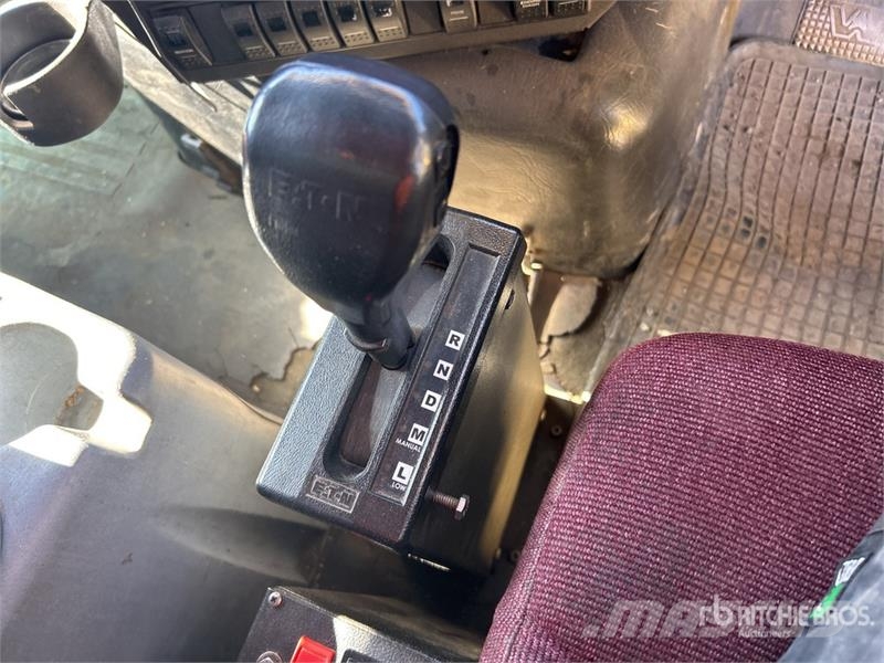Western Star 4800FX 6x4 T/A Dump Truck Kipper