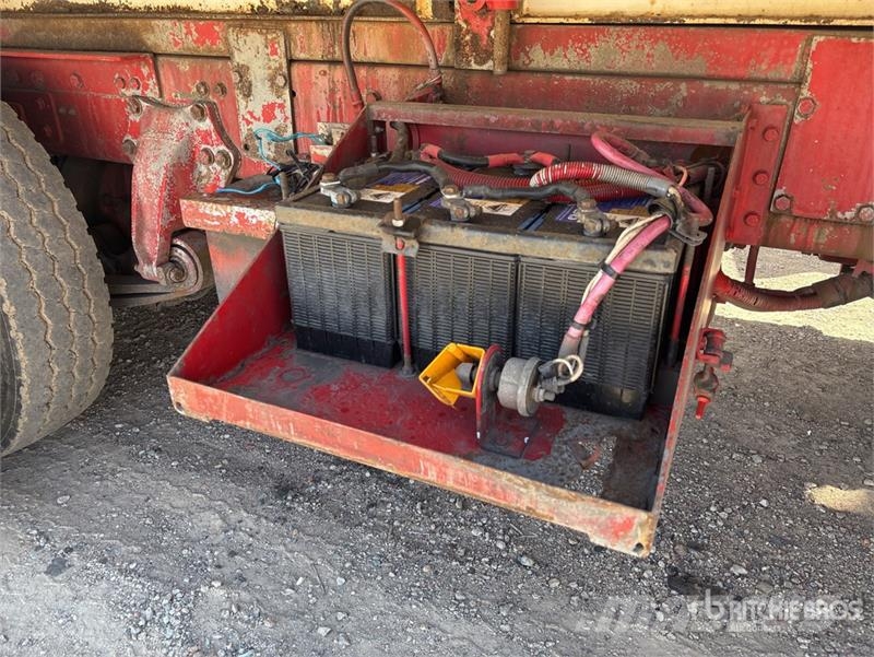 Western Star 4800FX 6x4 T/A Dump Truck شاحنات قلابة