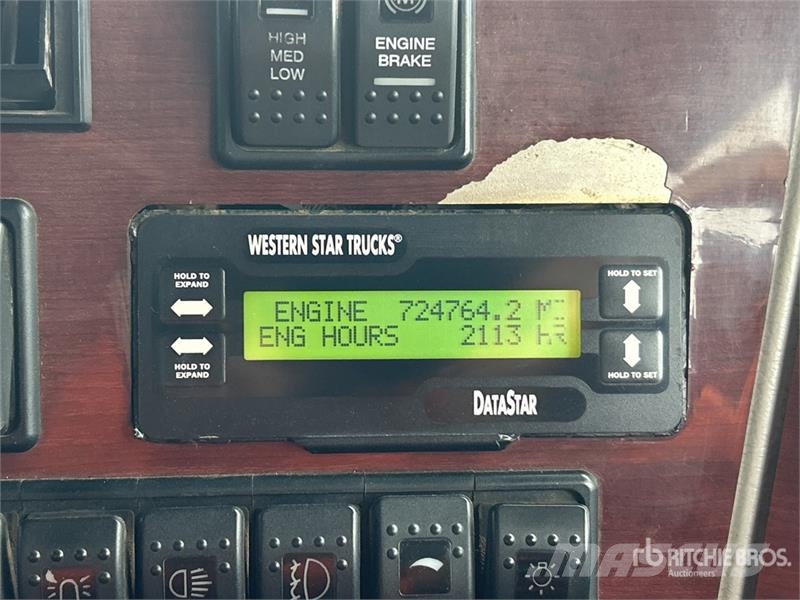 Western Star 4800FX 6x4 T/A Dump Truck Camion benne