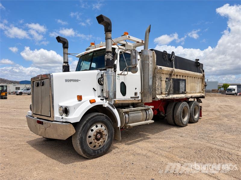 Western Star 4800FX 6x4 T/A Dump Truck شاحنات قلابة