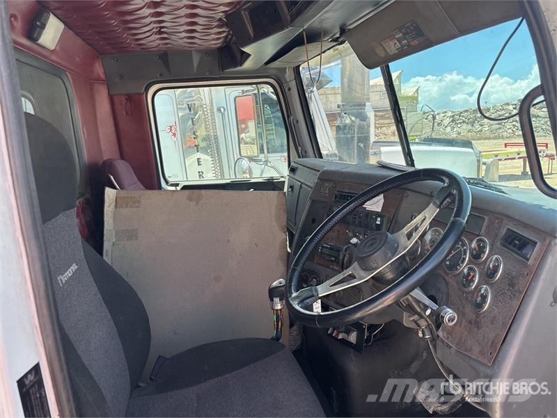 Western Star 4800FX 6x4 T/A Dump Truck شاحنات قلابة