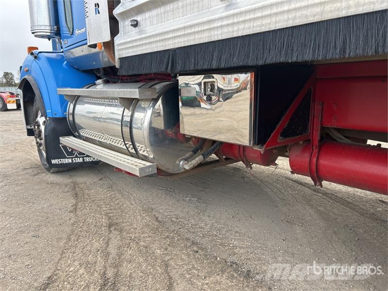 Western Star 4800FX 6x4 T/A Dump Truck Camion benne