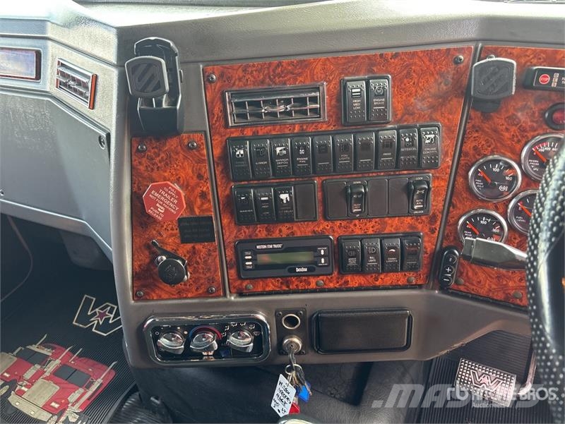 Western Star 4800FX Stratosphere 6x4 T/A Sleeper Truck Tractor Motrici e Trattori Stradali