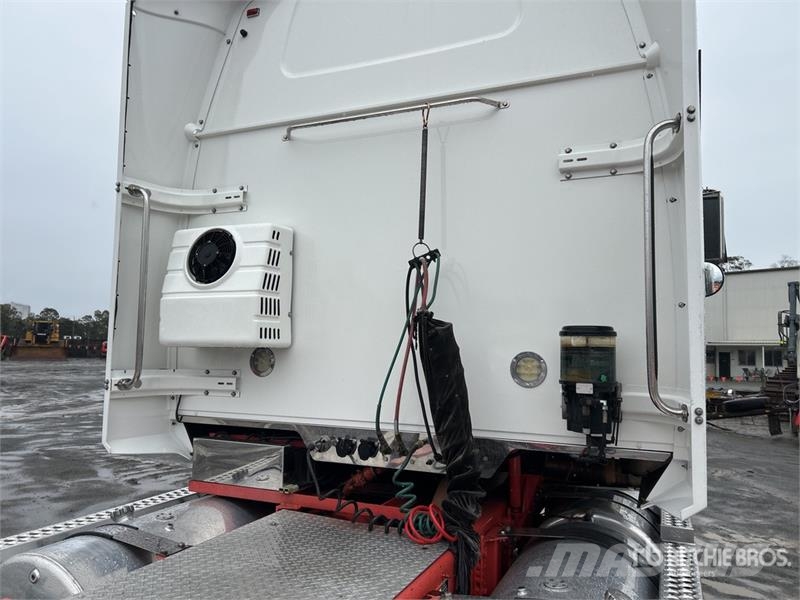 Western Star 4800FXB Stratosphere 6x4 T/A Sleeper Truck Tractor Tractores (camiões)