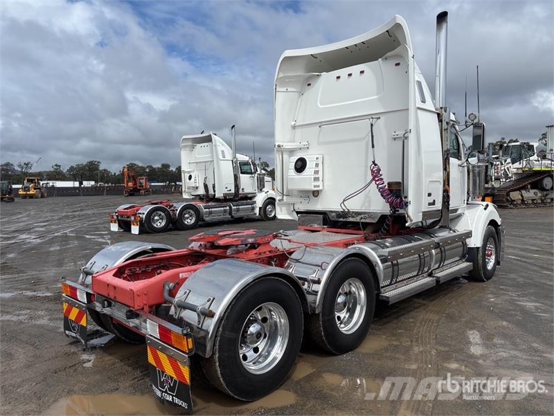 Western Star 4800FXB Stratosphere 6x4 T/A Sleeper Truck Tractor Vilcēji