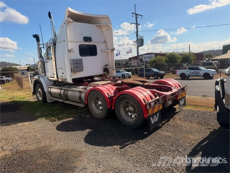 Western Star 4864FXB 6x4 T/A Sleeper Truck Tractor (Inoperable) Tractores (camiões)