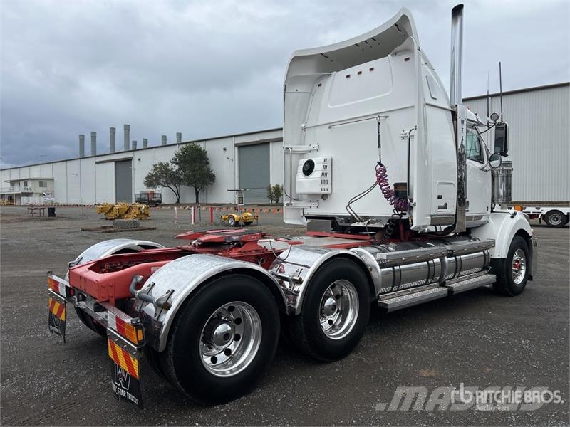 Western Star 4864FXB 6x4 T/A Sleeper Truck Tractor Cavalos mecânicos