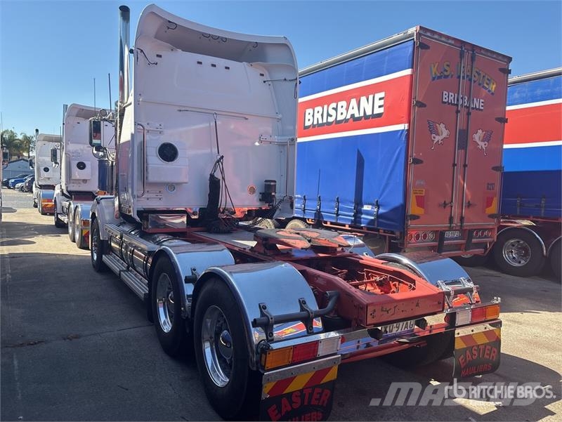 Western Star 4864FXB 6x4 T/A Sleeper Truck Tractor Çekiciler