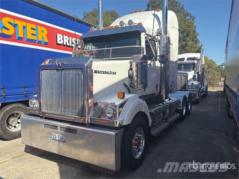 Western Star 4864FXB 6x4 T/A Sleeper Truck Tractor Çekiciler