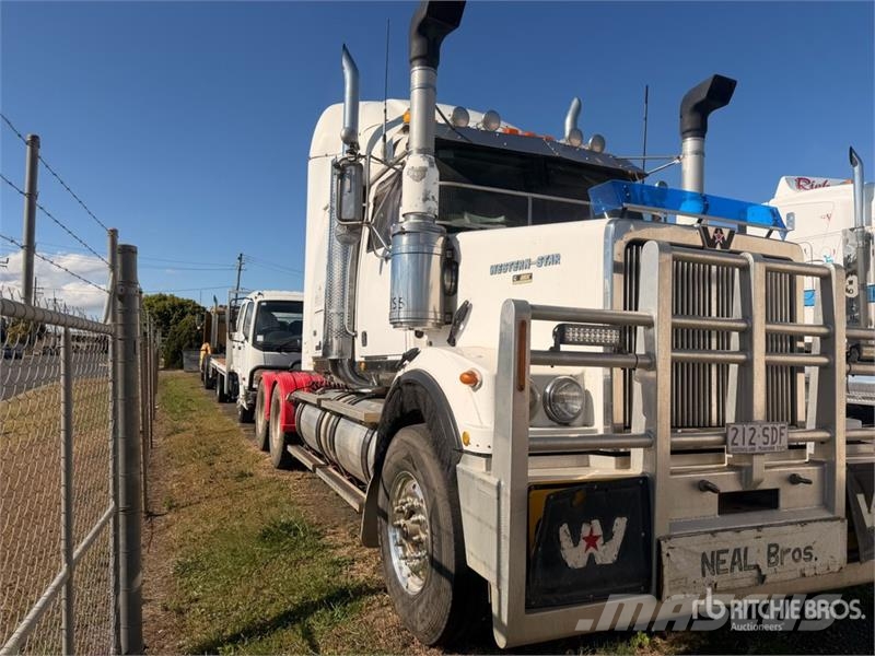 Western Star 4864FXB 6x4 T/A Sleeper Truck Tractor (Inoperable) Tractores (camiões)