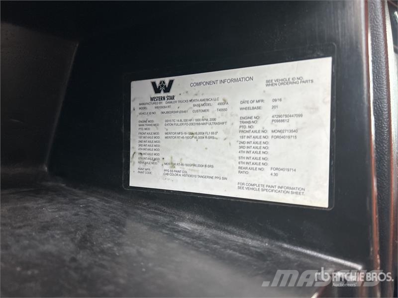 Western Star 4864FXB 6x4 T/A Sleeper Truck Tractor Cavalos mecânicos