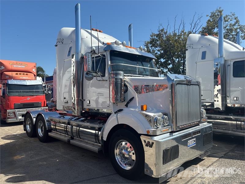 Western Star 4864FXB 6x4 T/A Sleeper Truck Tractor Çekiciler