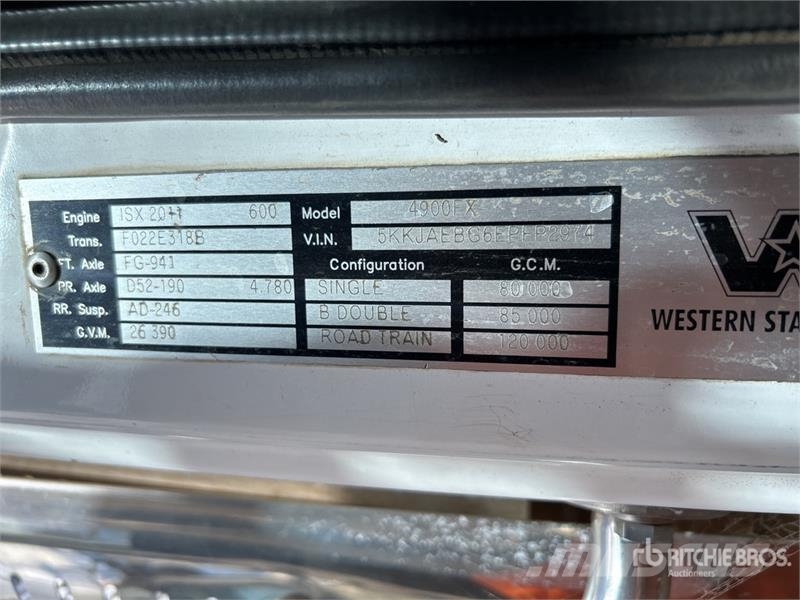 Western Star 4900FX 6x4 T/A Day Cab Truck Tractor Tractores (camiões)