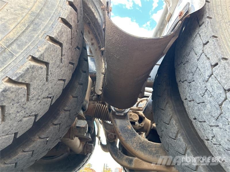 Western Star 4900FX 6x4 T/A Day Cab Truck Tractor Tractores (camiões)